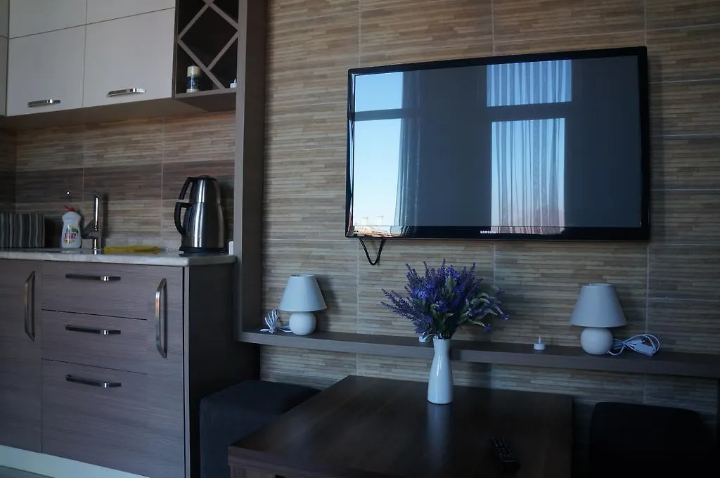 Apartment With Summer Terrace Batumi Georgien
