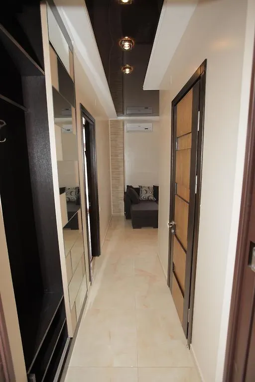 Apartment With Summer Terrace Batumi