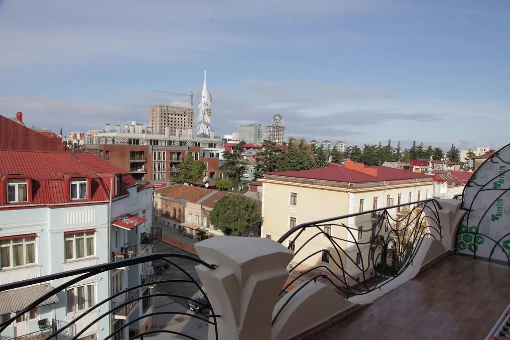Apartment With Summer Terrace Batumi